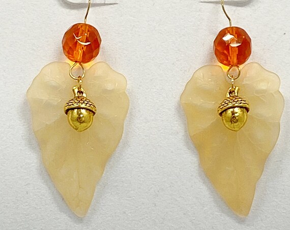 2.5" pale leaf earrings