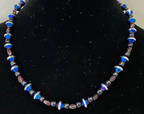 16.5" blue and black bead necklace