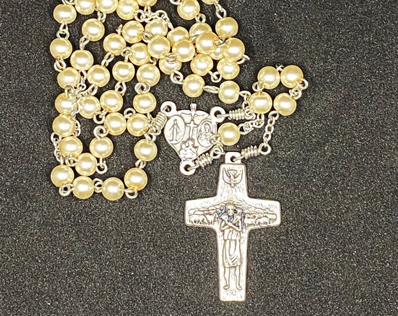 19.5" cream pearl bead rosary with Pope Francis crucifix