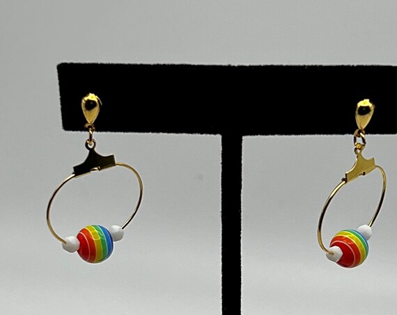 Rainbow resin bead earrings - stud