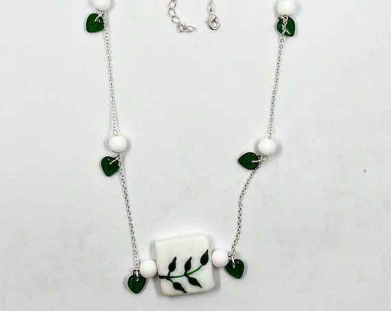 22" green and white porcelain and bead necklace with 1.5" extender