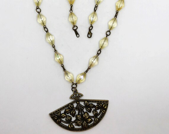 20" vintage yellow bead and fan necklace