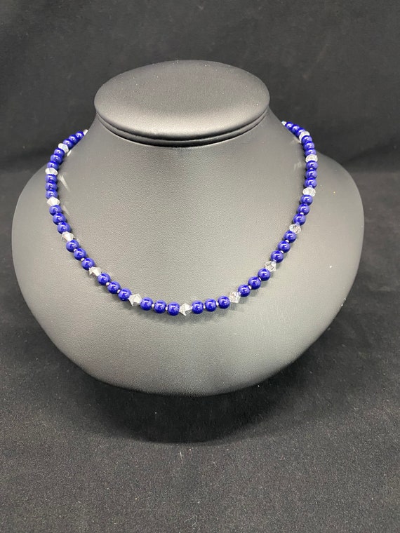 19" blue and Swarovski crystal necklace