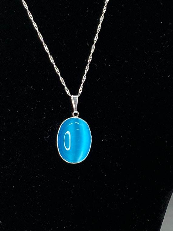 18" light turquoise blue pendant