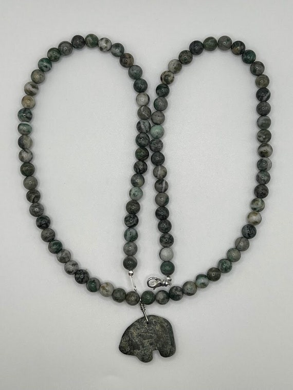 28" kambaba jasper necklace with carved bear drop