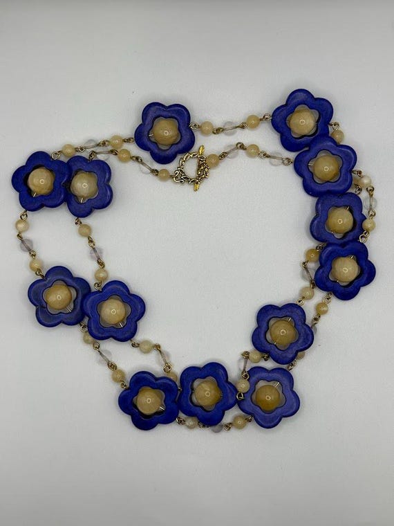 36" blue howlite flower frame necklace