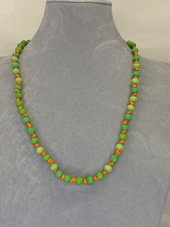 22.5" knotted bead necklace