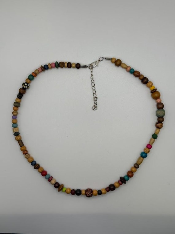 19.5" wooden bead necklace (2 variations)