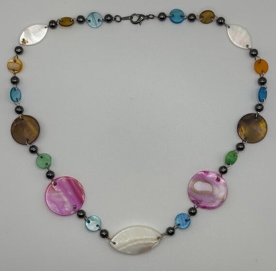 23" Mother of pearl necklace