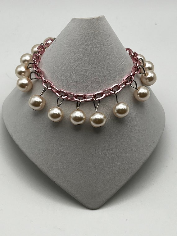 7" pastel pink pearl bracelet