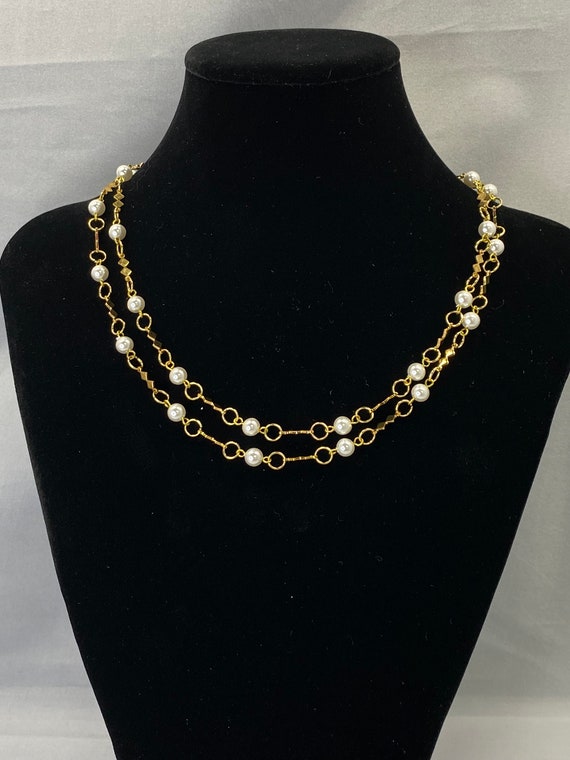 36" pearl and gold link necklace