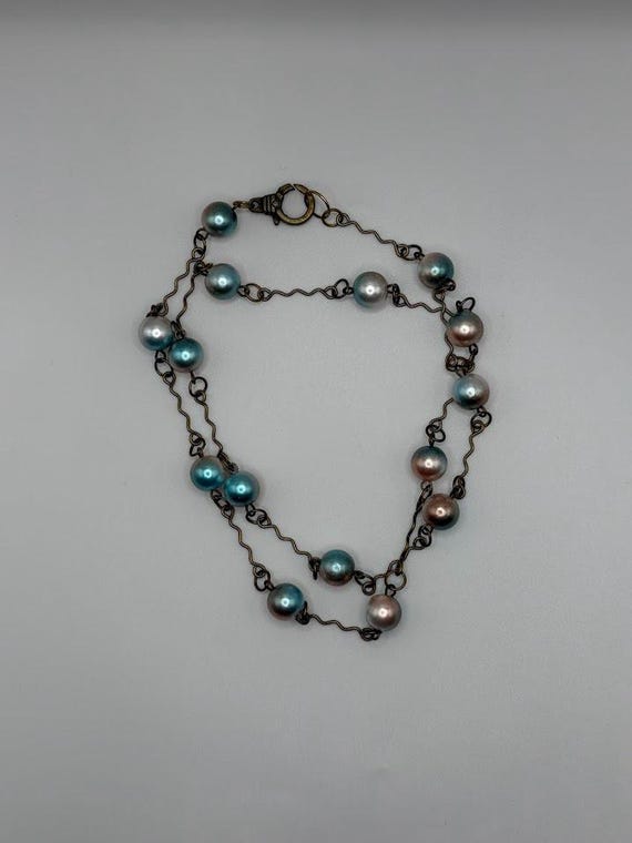 Blue/orange or blue/green pearl and brass link necklace