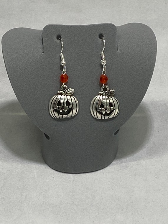 Halloween charm earrings