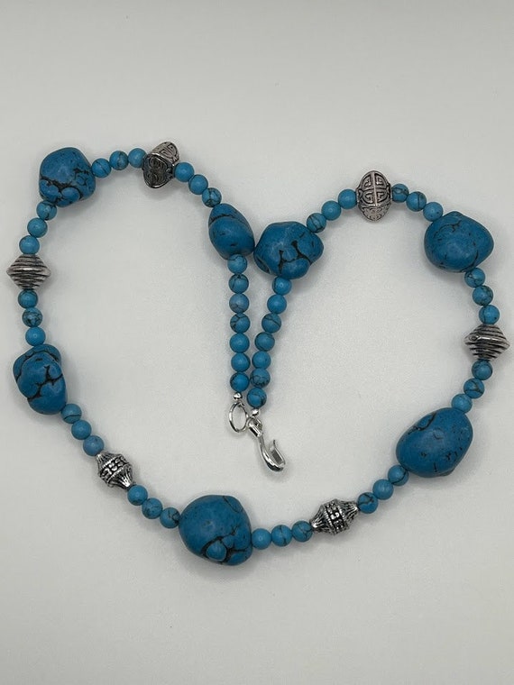 21.5" turquoise and silver necklace