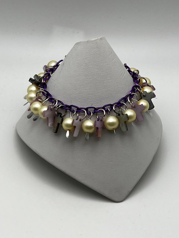 7" purple and cream bracelet