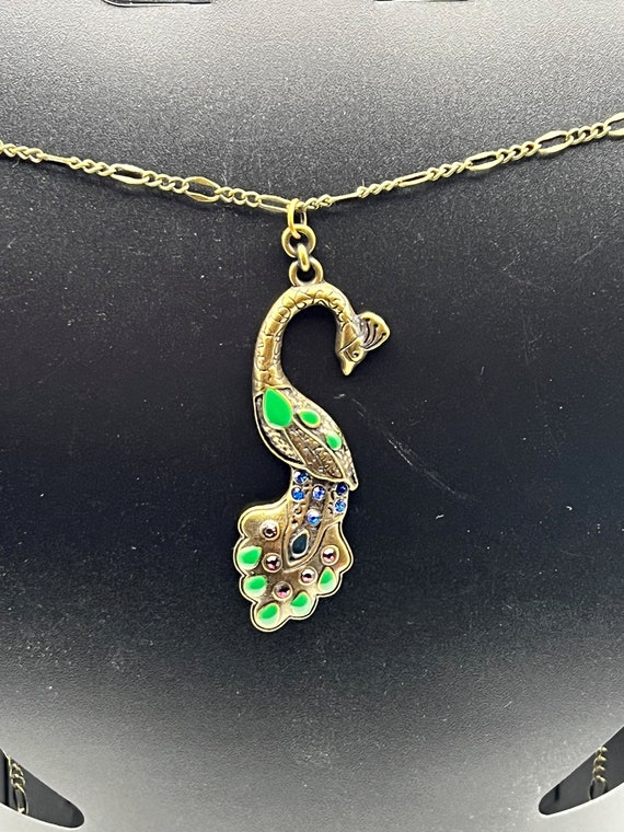 22" peacock pendant