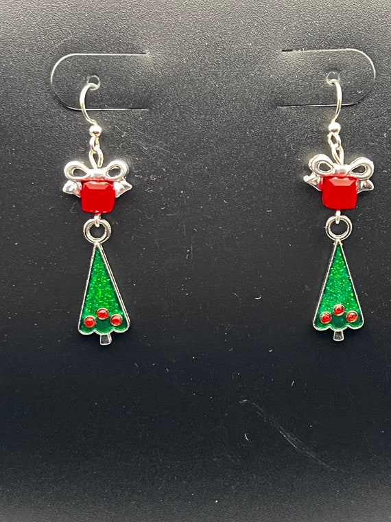 Skinny Christmas tree earrings