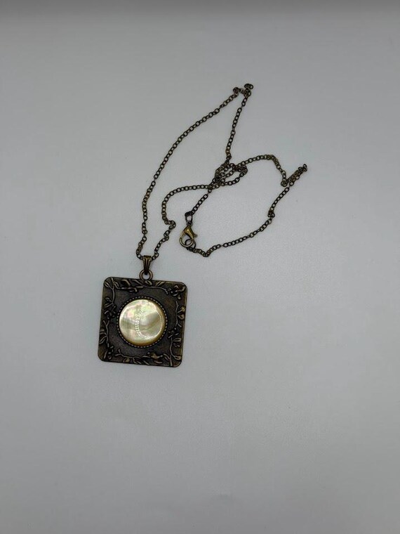 18.5" lip shell or sea opal glass pendant on brass