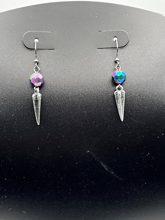 Pewter spike earrings - 8mm round vitrial