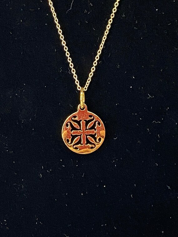 18" vintage gold pendant