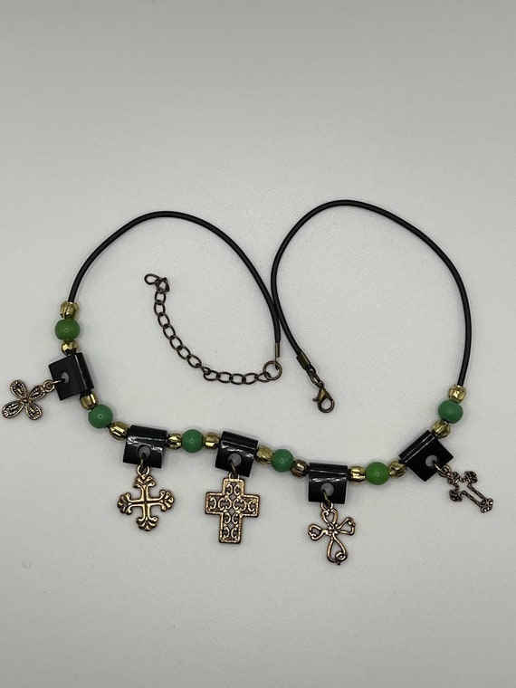 16"  green glass and gold cross charm necklace