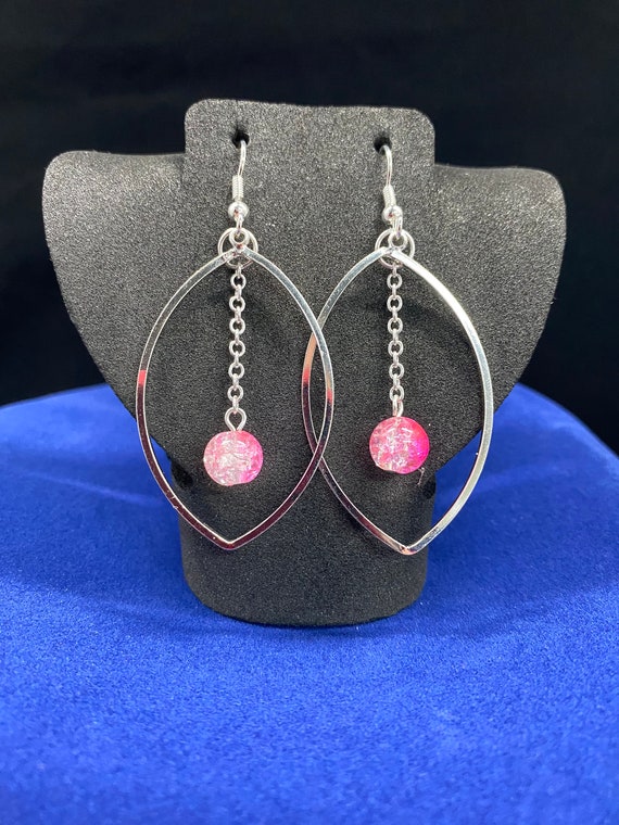 Pink crackle bead earring