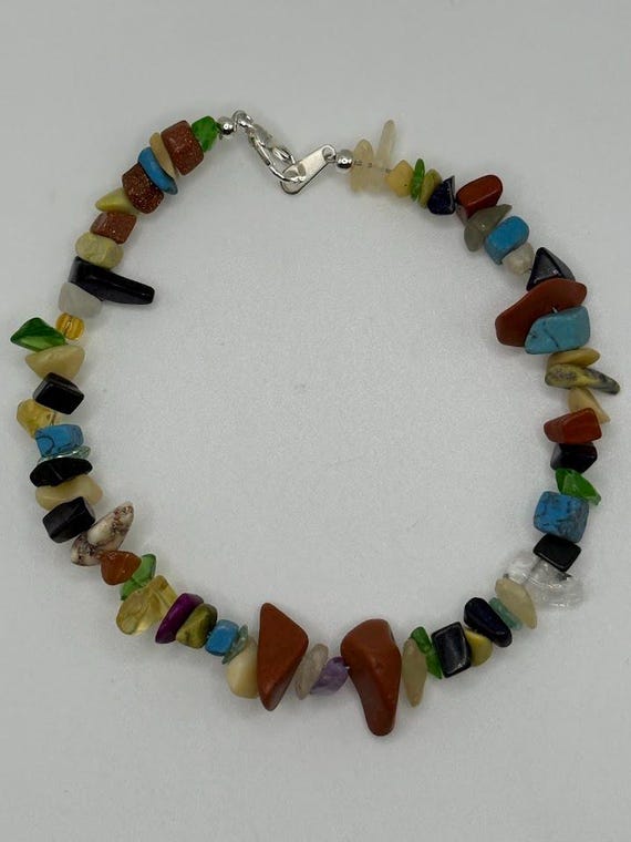 9" gemstone chip bracelet