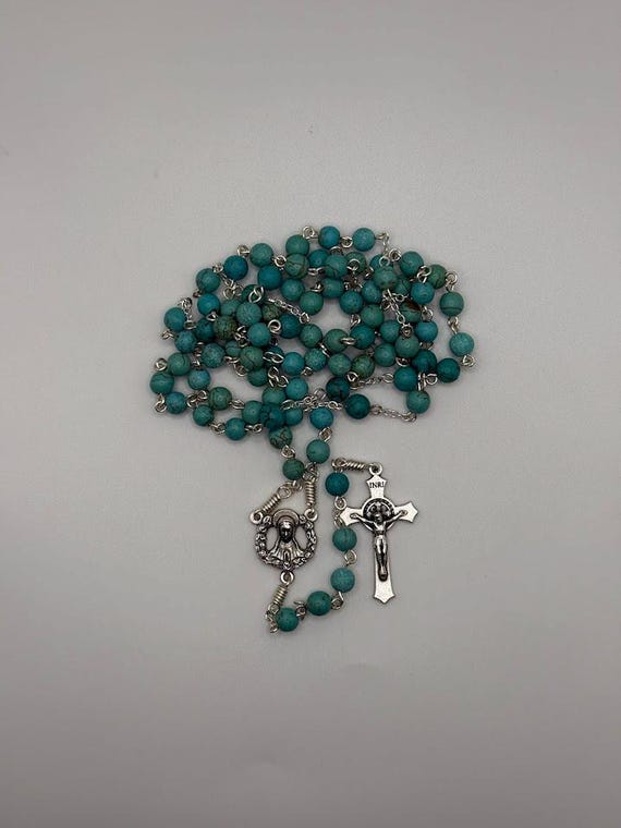 26.5" magnesite bead crown rosary