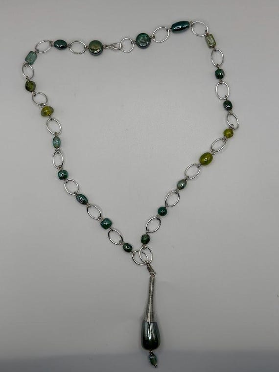 Lustre bead pendant necklace (3 options)