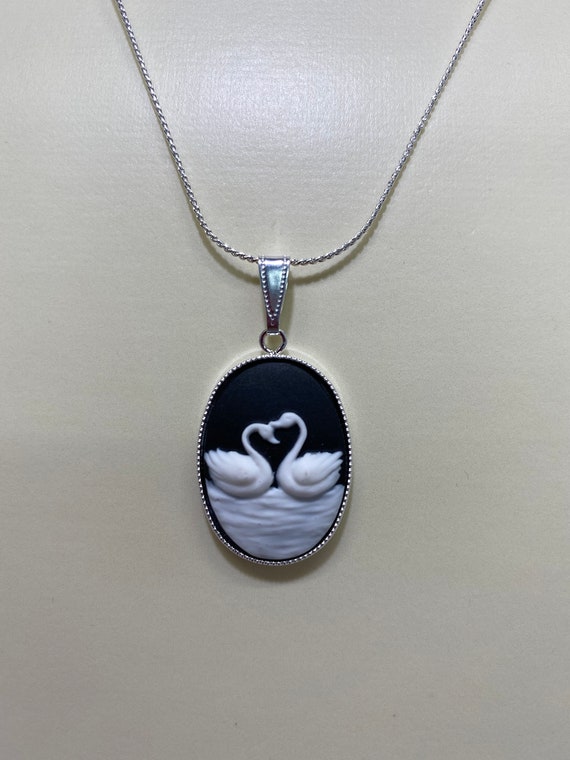 18" swans cameo pendant on silver