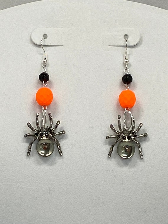 Spider earrings