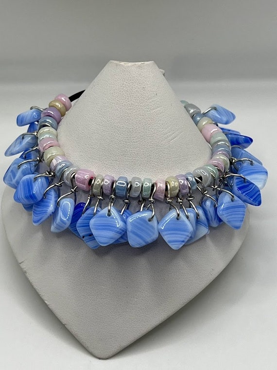 8" shimmer rainbow bead and blue diamond drop bracelet