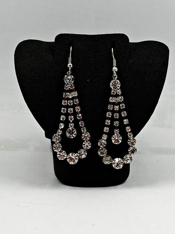 Fancy crystal dangle earrings