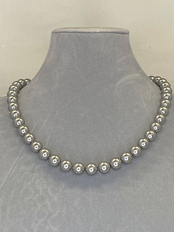 19" steel grey pearl necklace