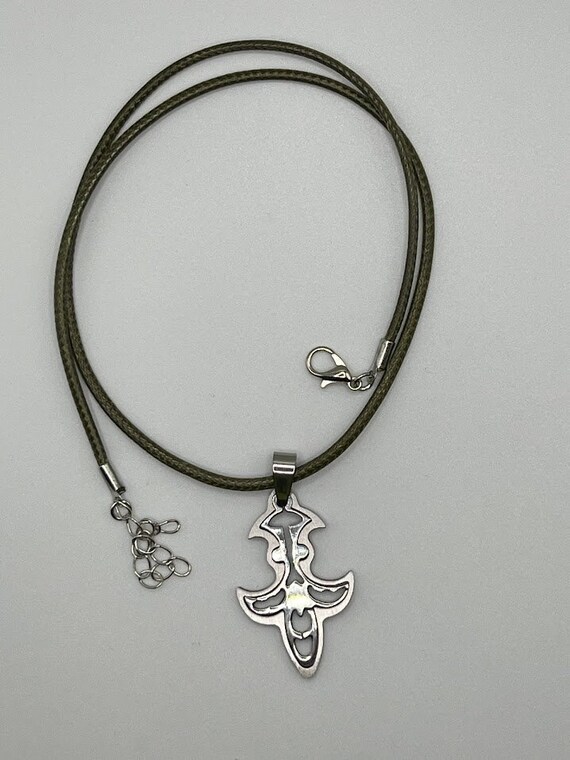 18" fleur de lis stainless steel pendant