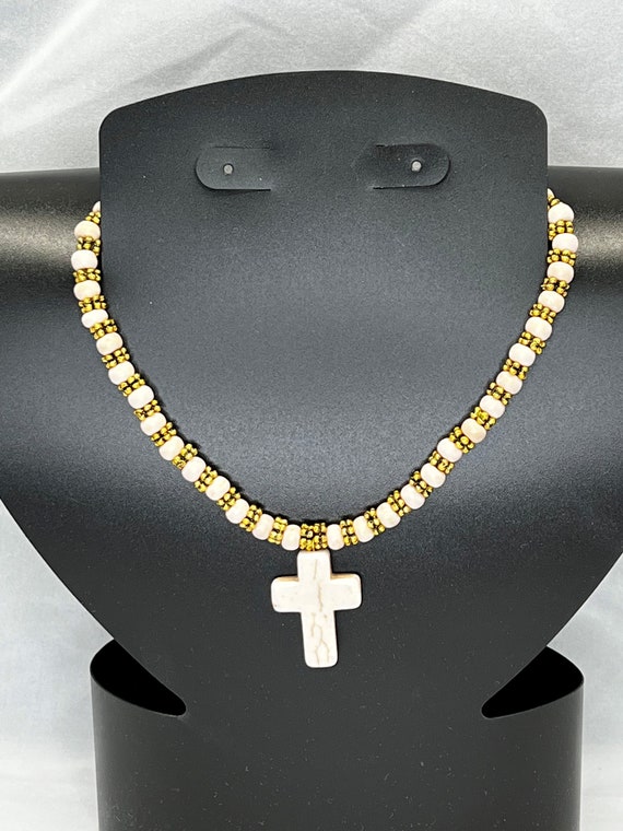 18" cream howlite cross necklace