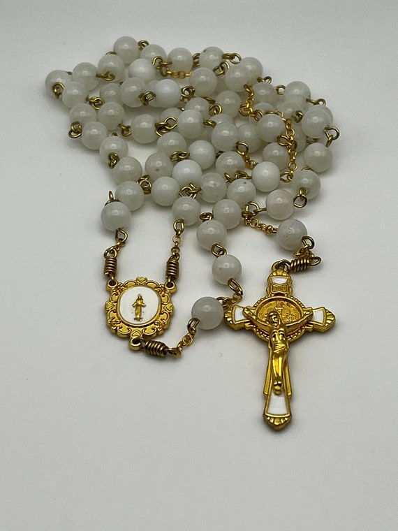 24.5"  white glass bead rosary with enamel center/crucifix set