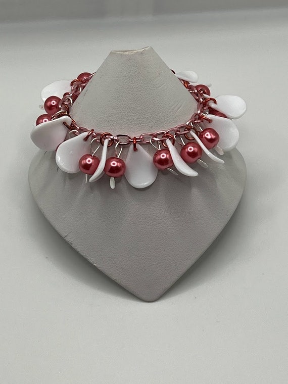 7" pink pearl and white petal charm bracelet