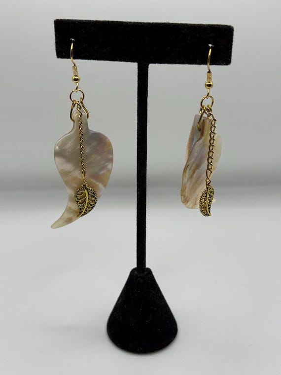 Mother of pearl earrings