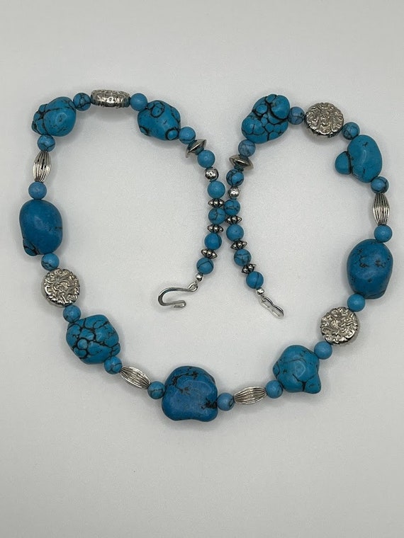 19.5"  turquoise and silver necklace