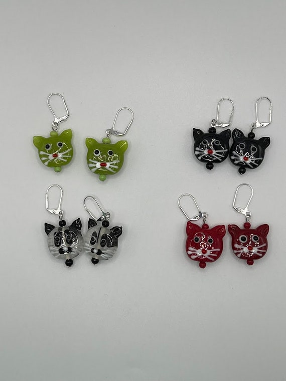 Glass cat earrings (4 options)