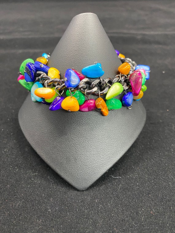 8" rainbow mother of pearl chip bracelet