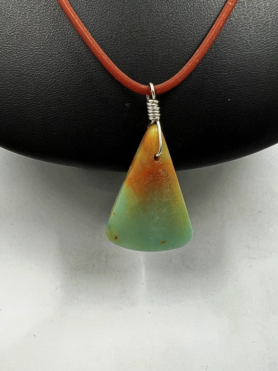 18" chrysoprase pendant on brown rubber cord