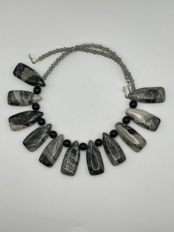 17" Picasso marble and gray bead necklace