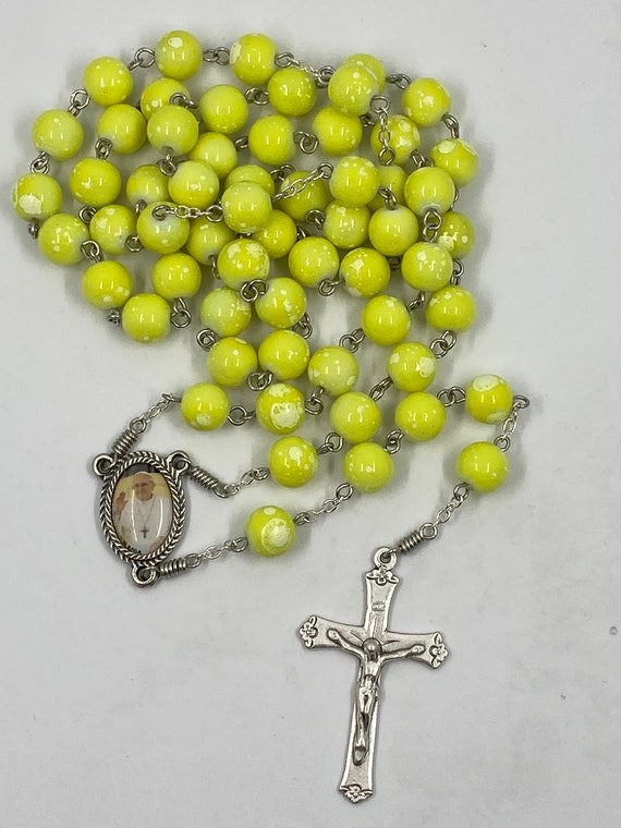26" yellow bead rosary with enamel Pope Francis center