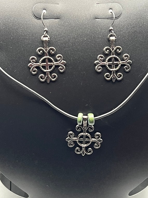 20" gunmetal cross earring/necklace set