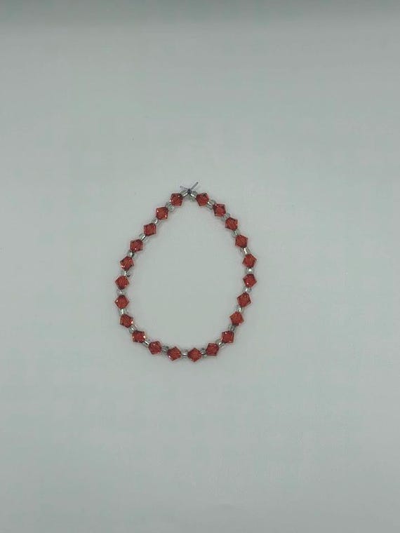7" stretch crystal and seed bead bracelet