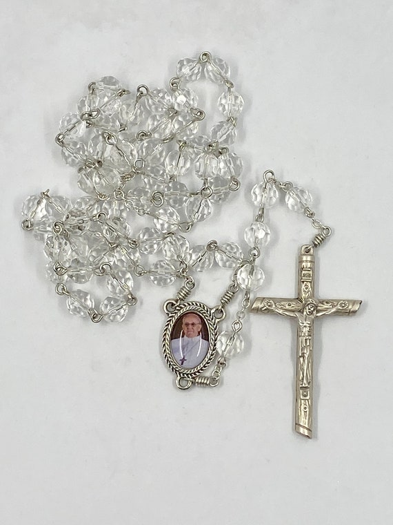 8mm faceted glass bead rosary with Pope Benedict center