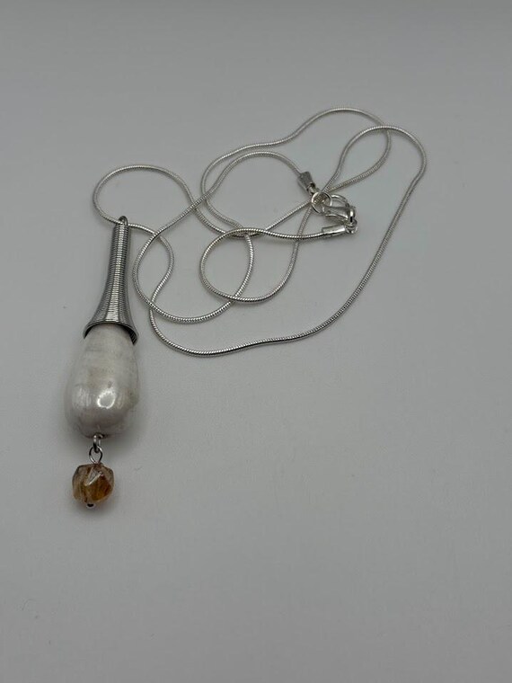 22" white lustre pendant