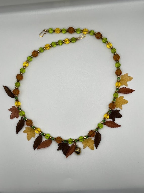 22" leaf necklace and earring set